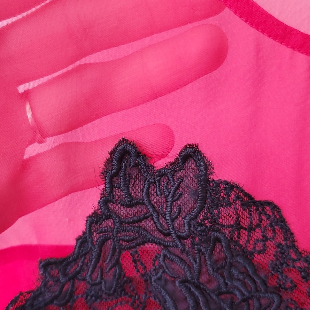 Blouse - Picture 2 of 5